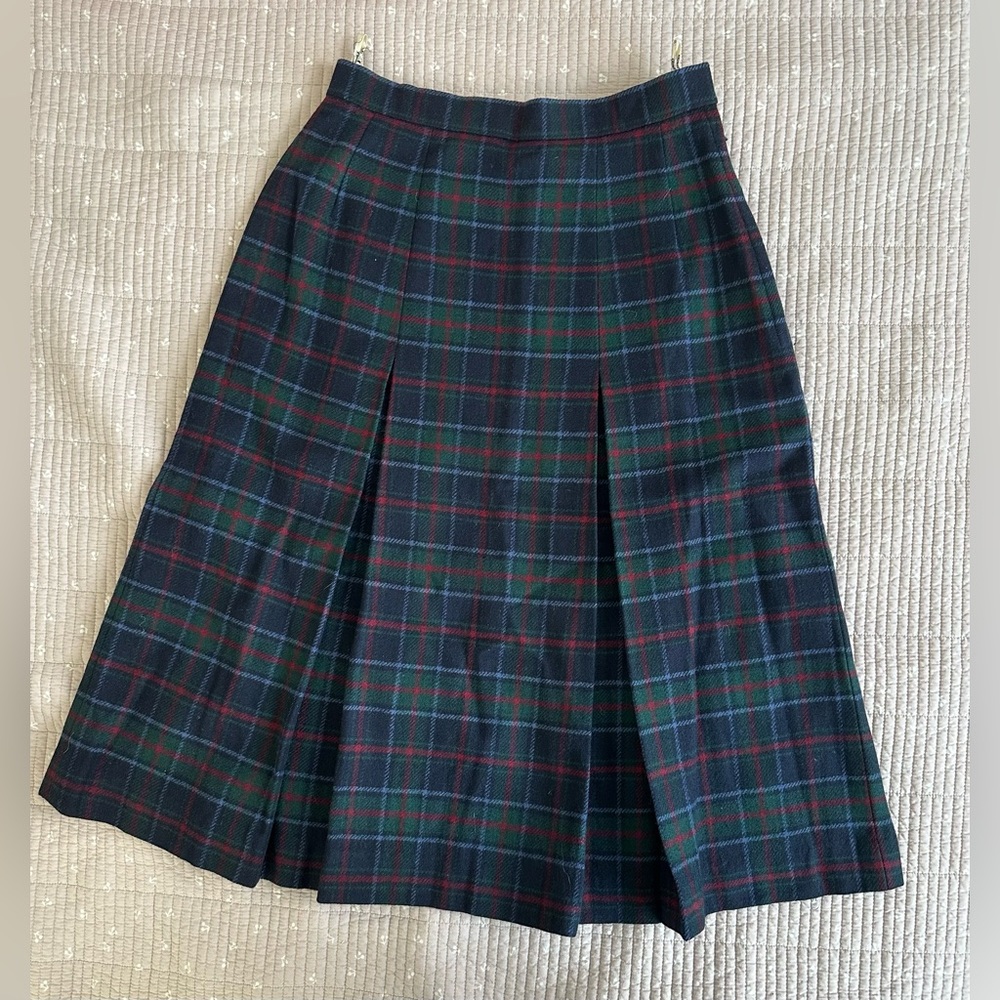 (Sold) Daks Vintage Tartan Plaid Wool Skirt
